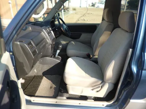 Mitsubishi Pajero Mini