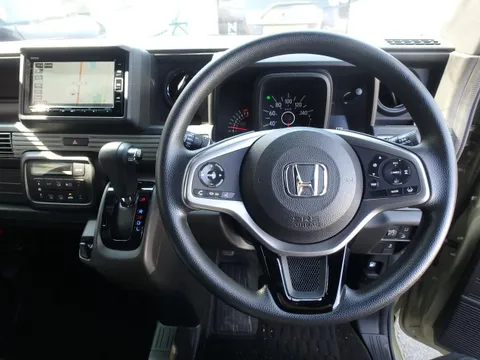 Honda N-VAN Plus Style