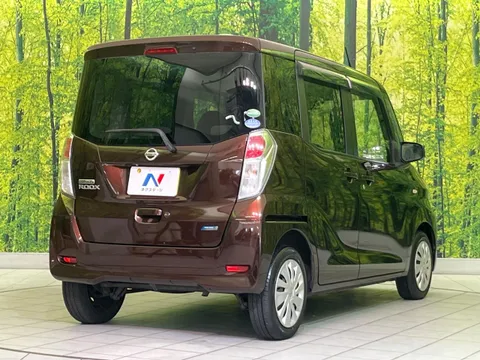 Nissan Dayz Roox