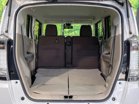 Honda N-BOX Slash