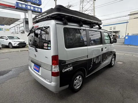 Toyota TownAce Van