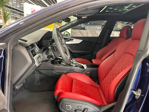 Audi S5