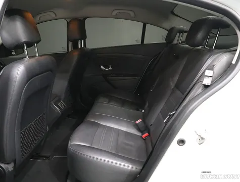 Renault SM3