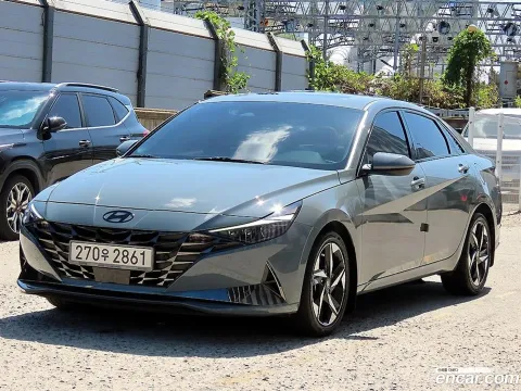 Hyundai Elantra (Avante)