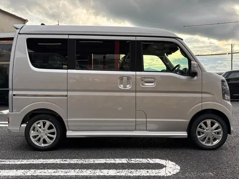 Mitsubishi Town Box