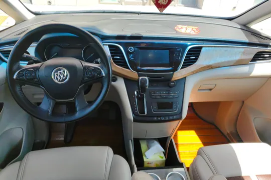 Buick GL8