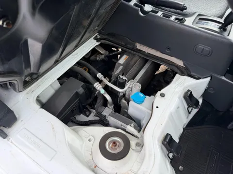 Mazda Scrum Truck