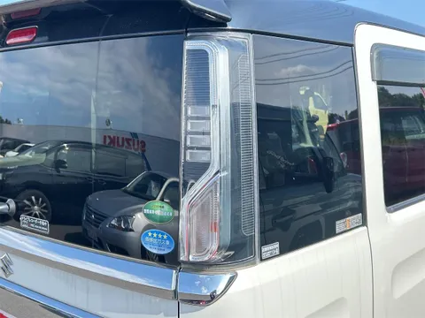 Suzuki Spacia Custom