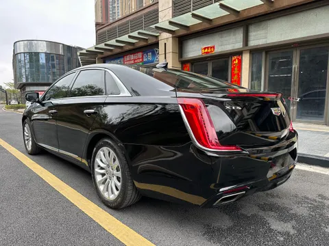 Cadillac XTS