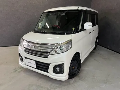 Suzuki Spacia Custom