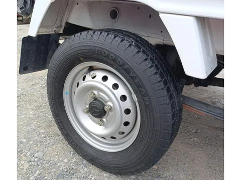 Mazda Scrum Truck
