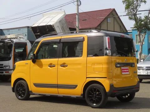 Suzuki Spacia Gear