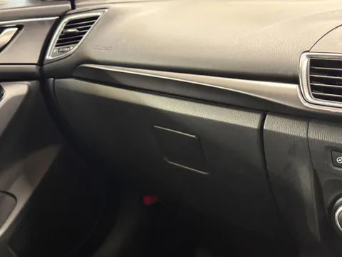 Mazda Axela Sport