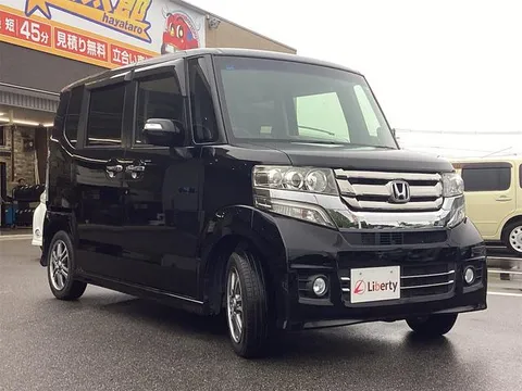 Honda N-BOX Custom
