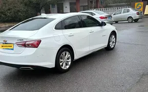 Chevrolet Malibu XL