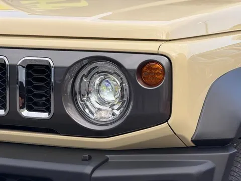 Suzuki Jimny Nomade