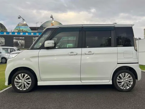 Suzuki Spacia