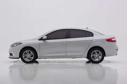 Renault SM3