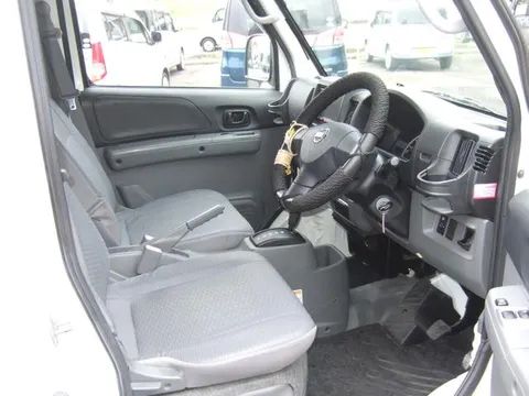 Nissan Clipper
