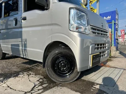 Nissan Clipper
