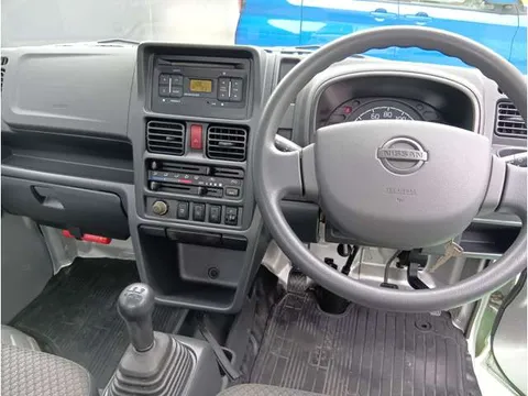 Nissan Clipper Truck