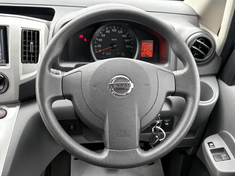 Nissan Vanette
