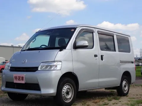 Toyota TownAce Van