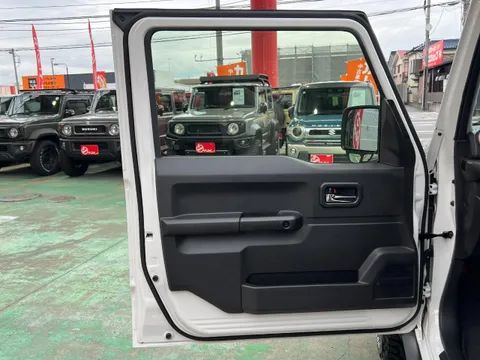 Suzuki Jimny Nomade