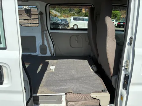 Mitsubishi Minicab Van