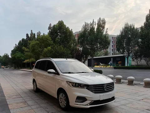 Baojun 360