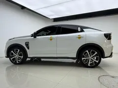 Lynk & Co 05