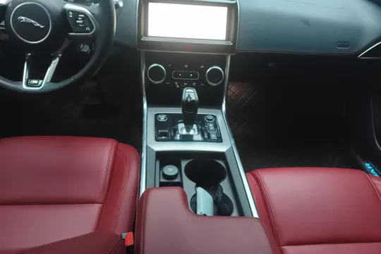 Jaguar XEL