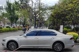 Volkswagen Phideon