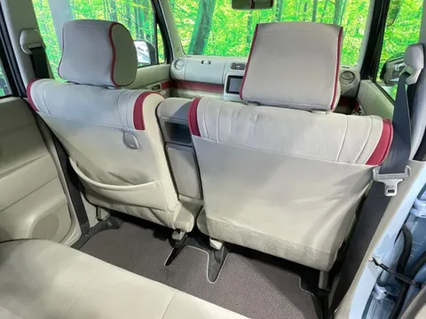 Toyota Pixis Space