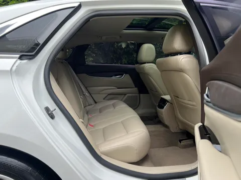 Cadillac XTS