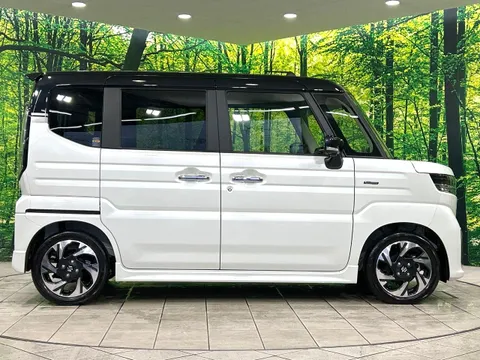 Suzuki Spacia Custom