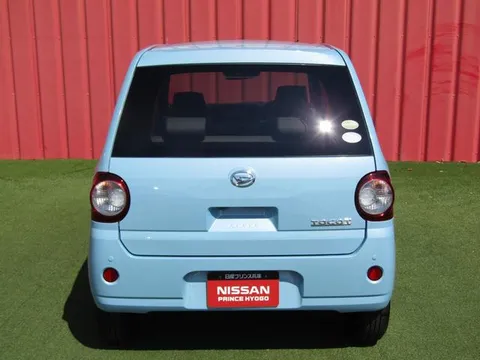 Daihatsu Mira Tocot