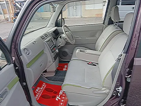 Toyota Pixis Space