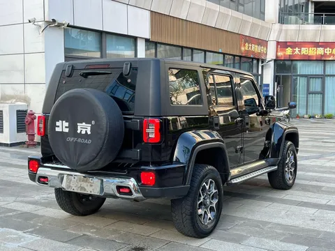 BAIC BJ40