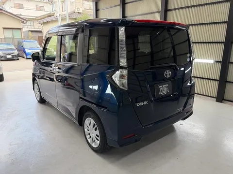 Toyota Tank