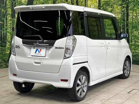 Mitsubishi eK Space Custom