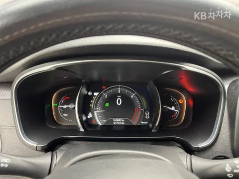 Renault Talisman (SM6)