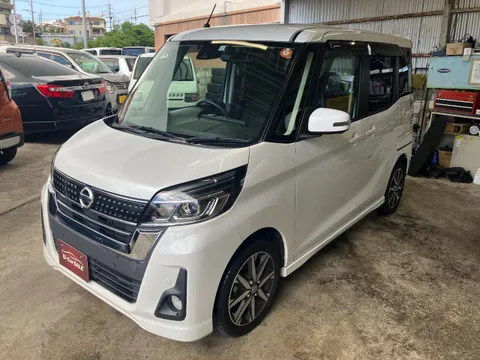 Nissan Dayz Roox