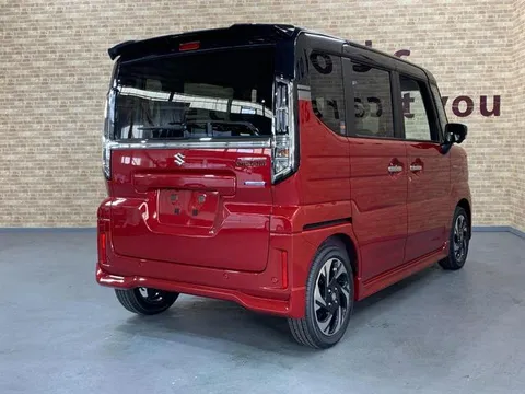 Suzuki Spacia Custom