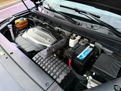 Gac GS8