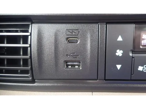 Honda N-BOX Joy