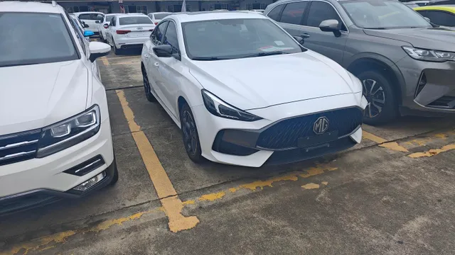 MG MG5