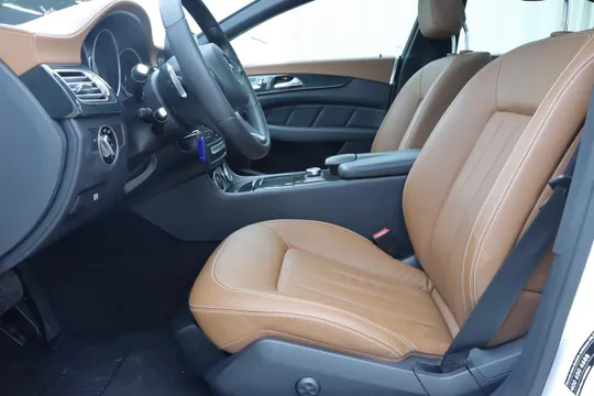 Mercedes-Benz Mercedes-Benz CLS