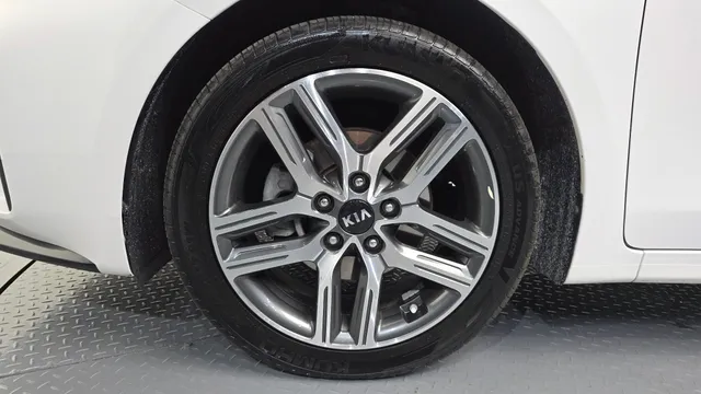Kia Cerato (K3)