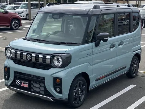 Suzuki Spacia Gear